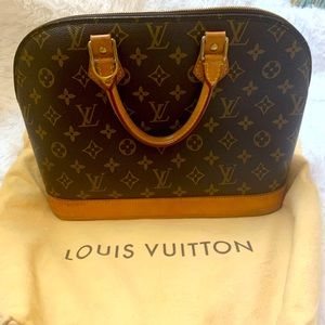 Louis Vuitton Alma PM
